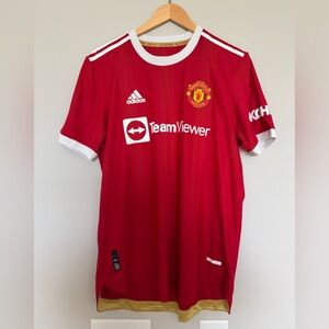 adidas Manchester United 21/22 Authentic Kit